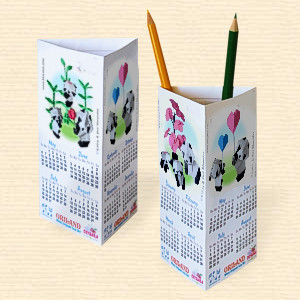 Calendar Box 'Origami Panda Family'